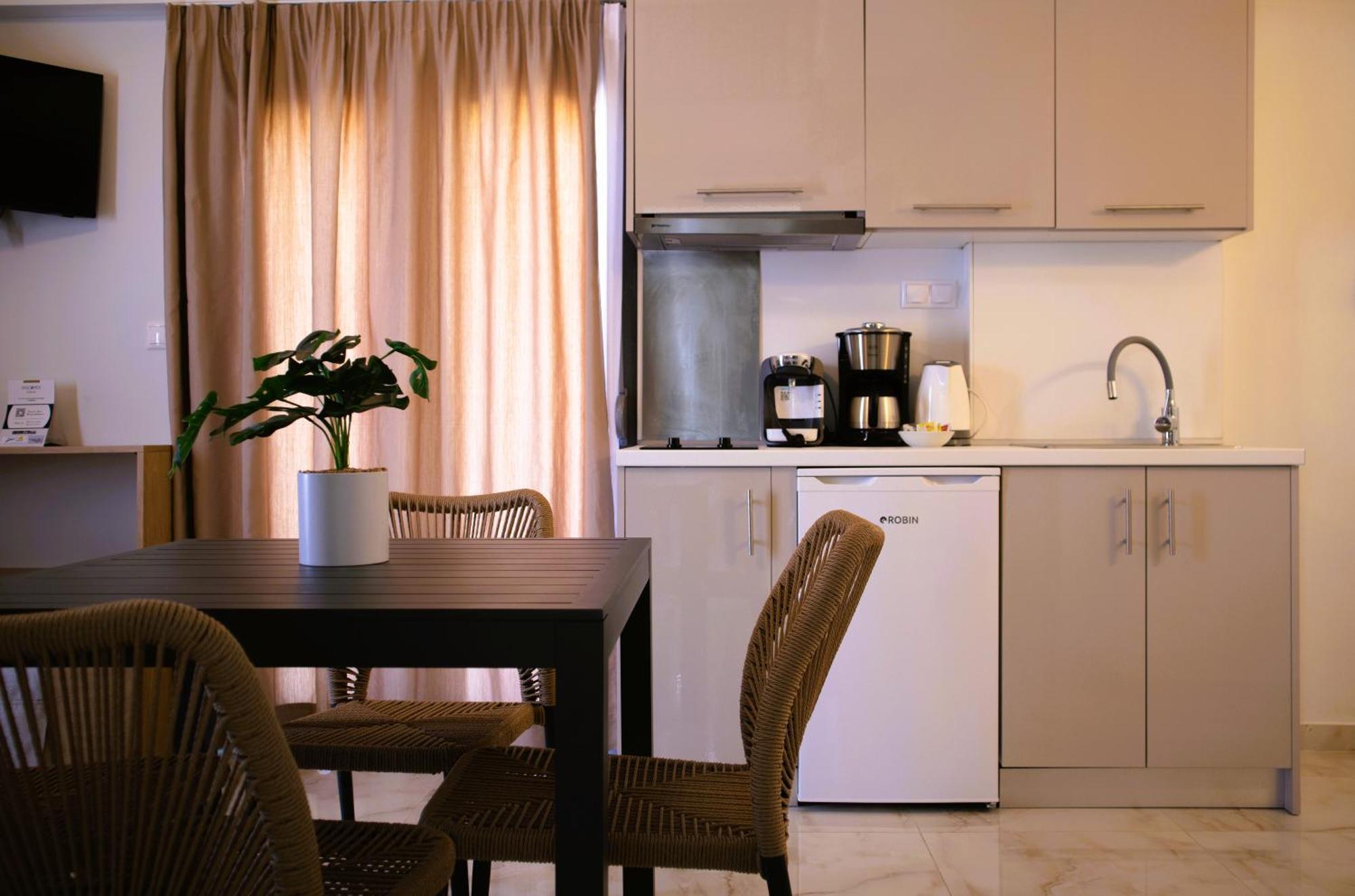 Acta Luxury Rooms Nikiti  Exterior foto
